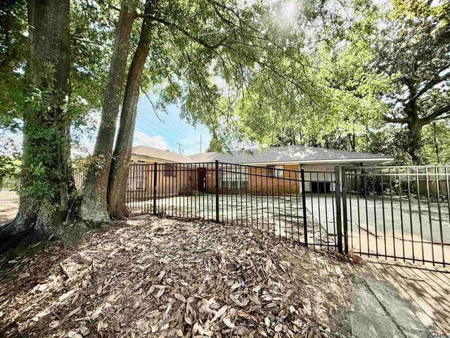 2540 Vermont St, Baton Rouge, LA 70802