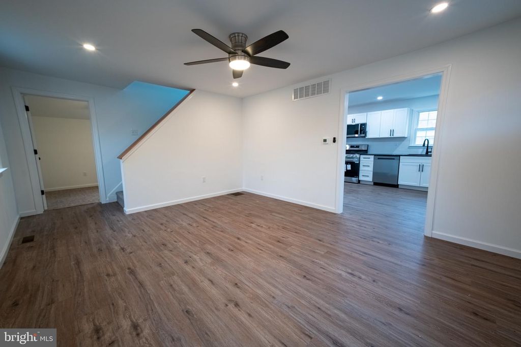 45 BURKE AVE, WOODBURY, NJ 08096 — photo 4