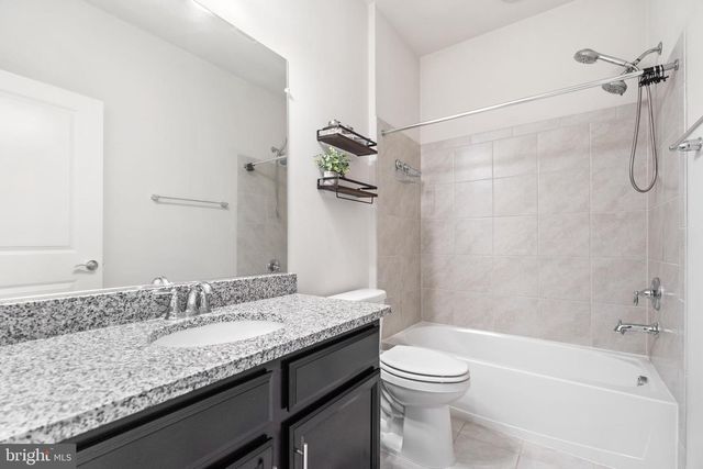 1931 GREENBRIAR HALL RD, Dumfries, VA 22026