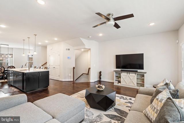 1931 GREENBRIAR HALL RD, Dumfries, VA 22026