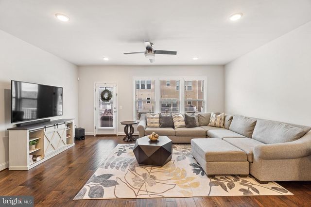 1931 GREENBRIAR HALL RD, Dumfries, VA 22026