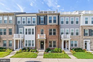 1931 GREENBRIAR HALL RD, Dumfries, VA 22026