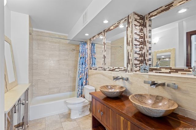 1765 Ala Moana Boulevard 490, Honolulu, HI 96815