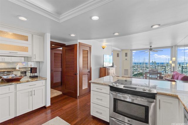 1765 Ala Moana Boulevard 490, Honolulu, HI 96815