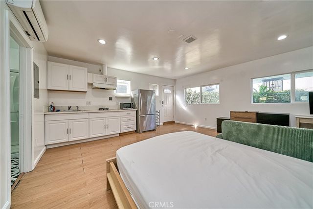 3013 W West View Street, Los Angeles, CA 90016