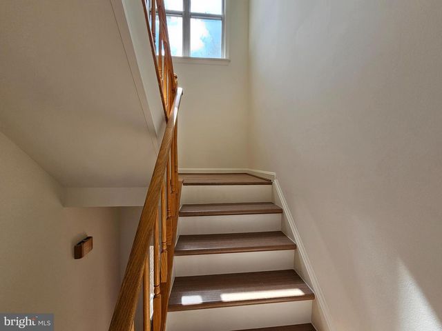 6306 OVER SEE CT, Springfield, VA 22152