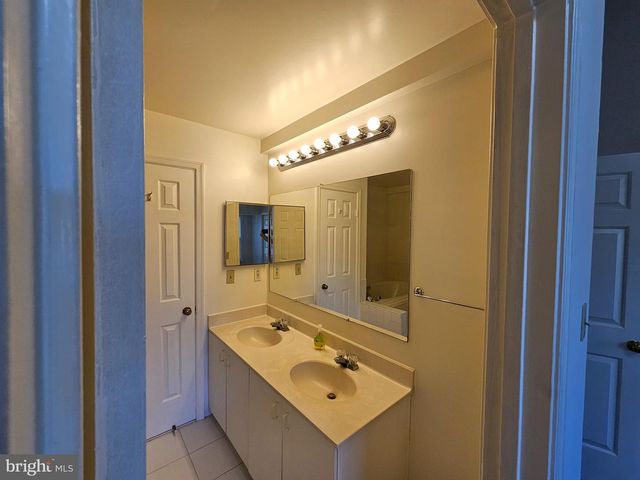 6306 OVER SEE CT, Springfield, VA 22152