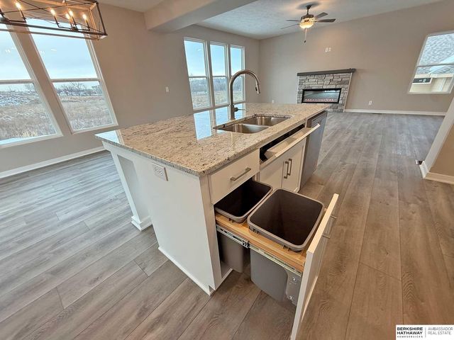 16558 Wirt Street, Omaha, NE 68116