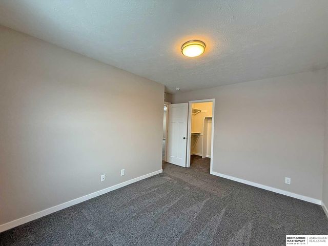 16558 Wirt Street, Omaha, NE 68116