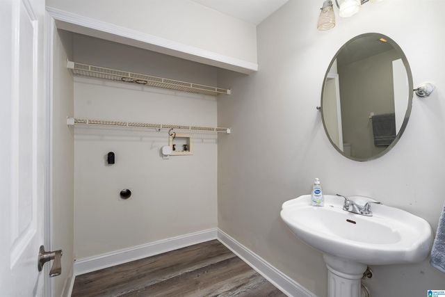 8401 LANEWOOD CIRCLE, Leeds, AL 35094