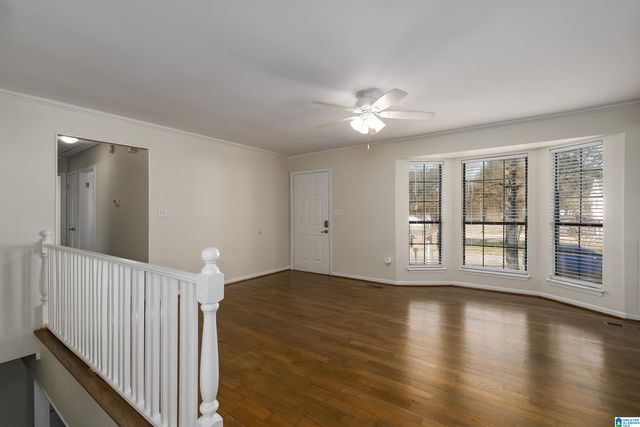 8401 LANEWOOD CIRCLE, Leeds, AL 35094