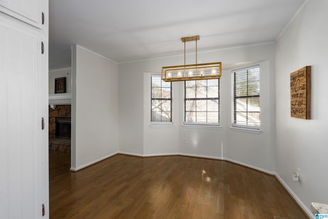 8401 LANEWOOD CIRCLE, Leeds, AL 35094