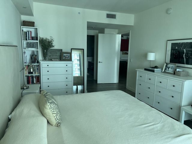1100 S Miami Avenue 1711, Miami, FL 33130