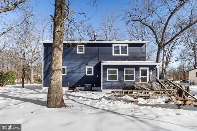 105 CLOVERDALE LN, Williamstown, NJ 08094