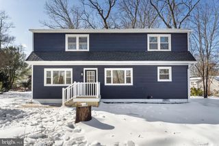 105 CLOVERDALE LN, Williamstown, NJ 08094