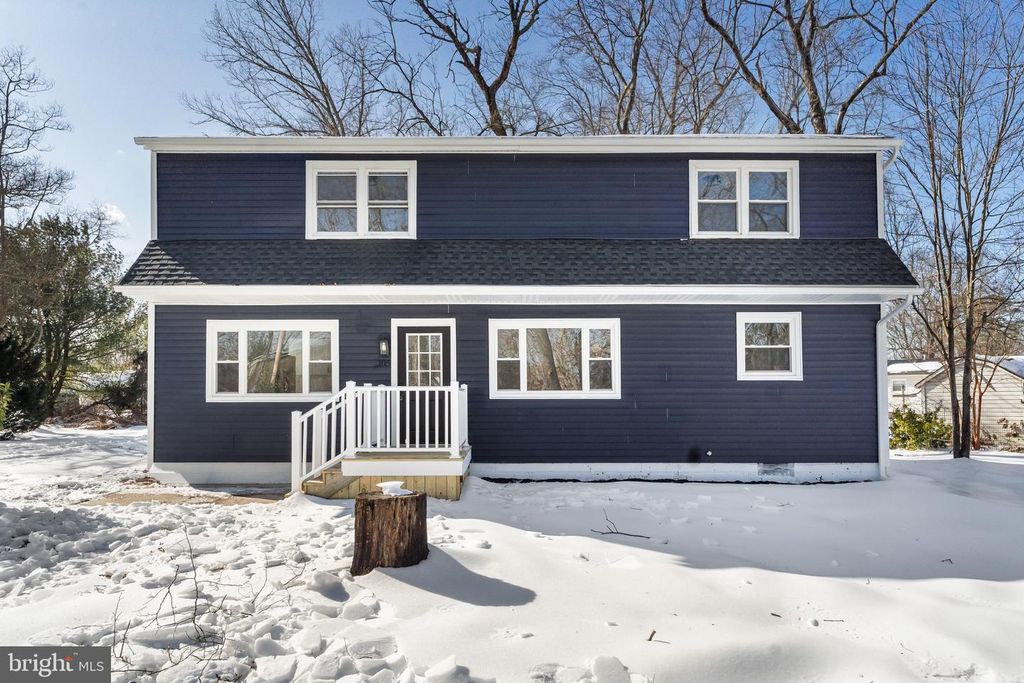 105 CLOVERDALE LN, Williamstown, NJ 08094