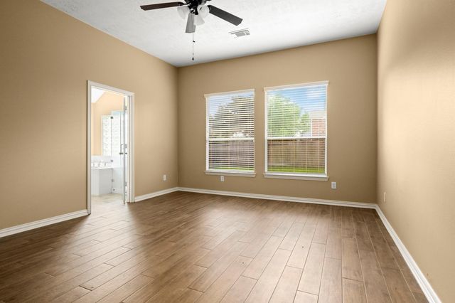 19830 Broadhead Manor, Spring, TX 77379