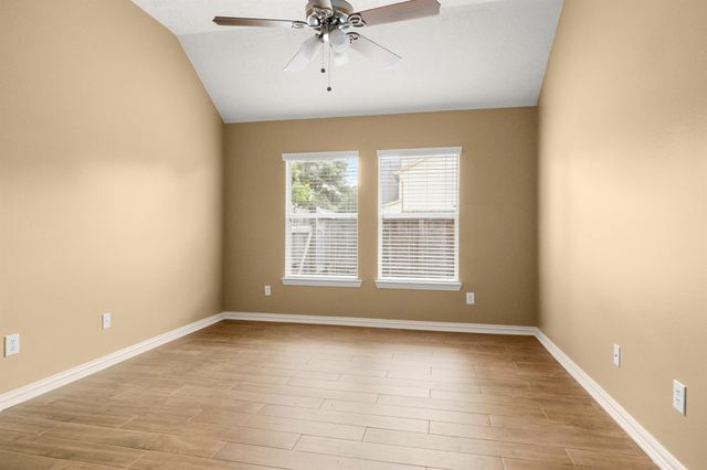 19830 Broadhead Manor, Spring, TX 77379