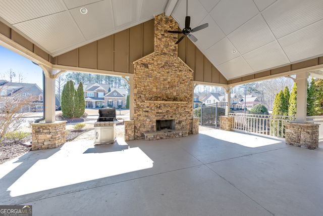 504 Taymack Farm Court, Woodstock, GA 30188