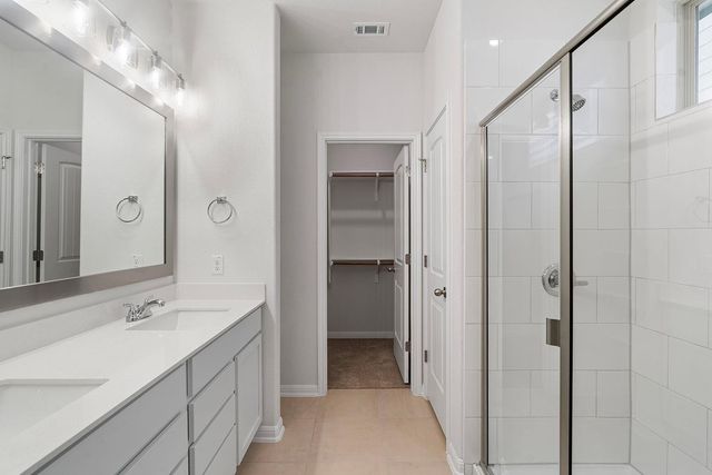 185 Weaver LN, Bastrop, TX 78602