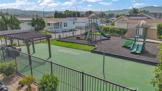 5815 E La Palma Avenue 319, Anaheim, CA 92807
