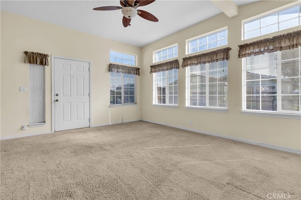 Image 10 of property listing at 5815 E La Palma Avenue 319, Anaheim, CA 92807