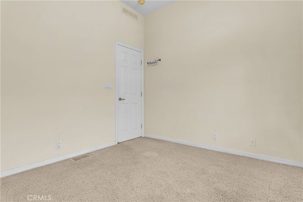 Image 20 of property listing at 5815 E La Palma Avenue 319, Anaheim, CA 92807