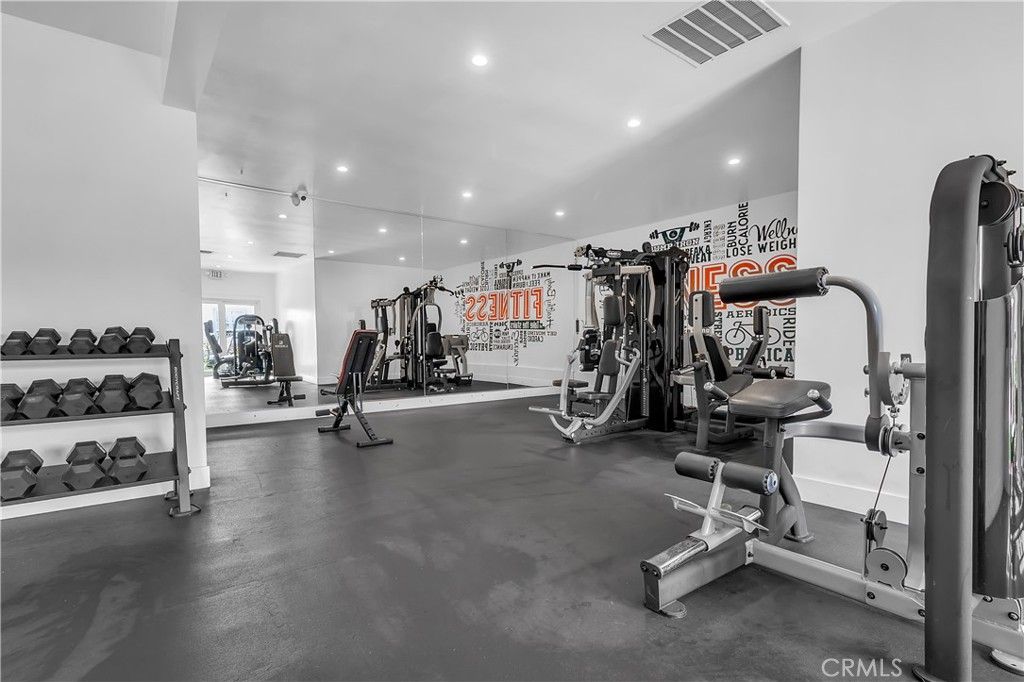Image 39 of property listing at 5815 E La Palma Avenue 319, Anaheim, CA 92807