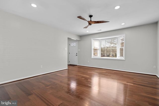 14420 AWBREY PATENT DR, Centreville, VA 20120