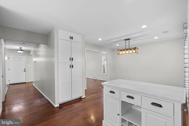 14420 AWBREY PATENT DR, Centreville, VA 20120