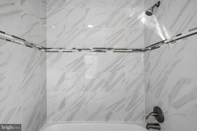 14420 AWBREY PATENT DR, Centreville, VA 20120