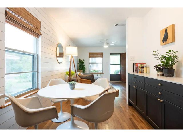 3011 E 17th ST, Austin, TX 78702