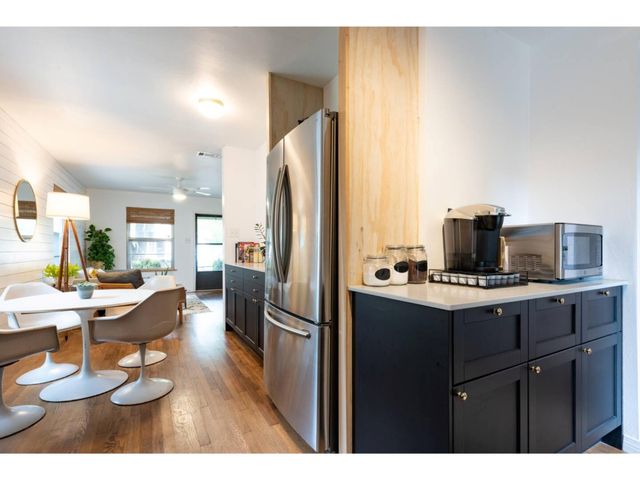 3011 E 17th ST, Austin, TX 78702