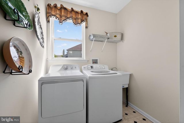 138 BARBARA DR, Yardley, PA 19067