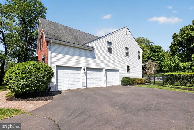 138 BARBARA DR, Yardley, PA 19067