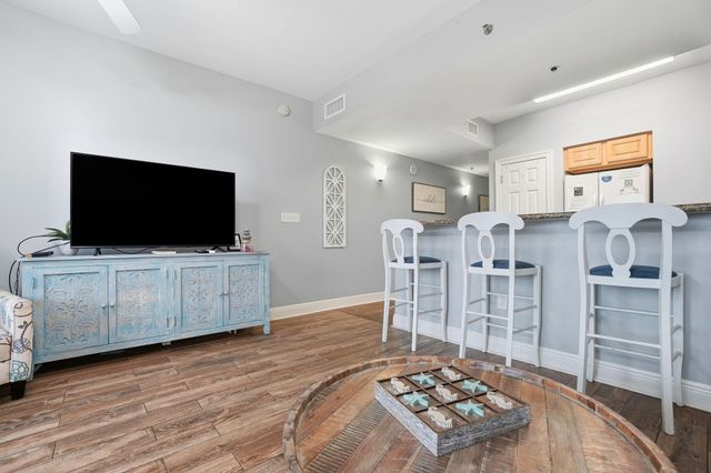 122 Seascape Drive UNIT 305, Miramar Beach, FL 32550