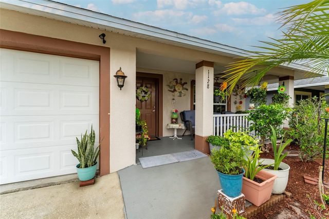 1128 SHARED PASSION ST, Ruskin, FL 33570