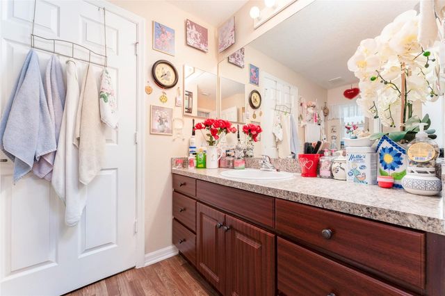 1128 SHARED PASSION ST, Ruskin, FL 33570