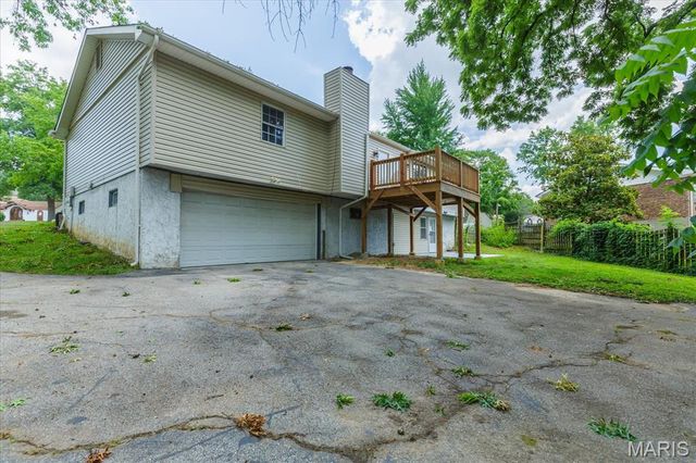 4466 Vermilion Drive, St Louis, MO 63128