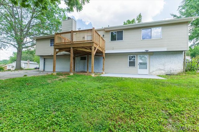 4466 Vermilion Drive, St Louis, MO 63128