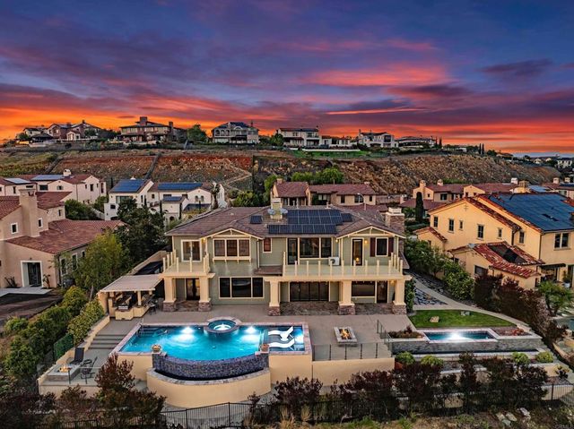 939 Pearl Drive, San Marcos, CA 92078