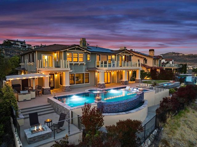 939 Pearl Drive, San Marcos, CA 92078