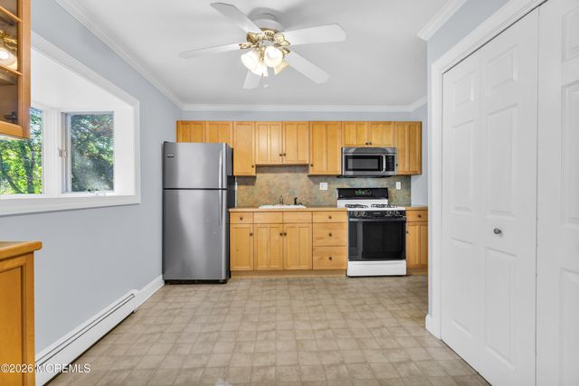 77 Poricy Lane, Red Bank, NJ 07701