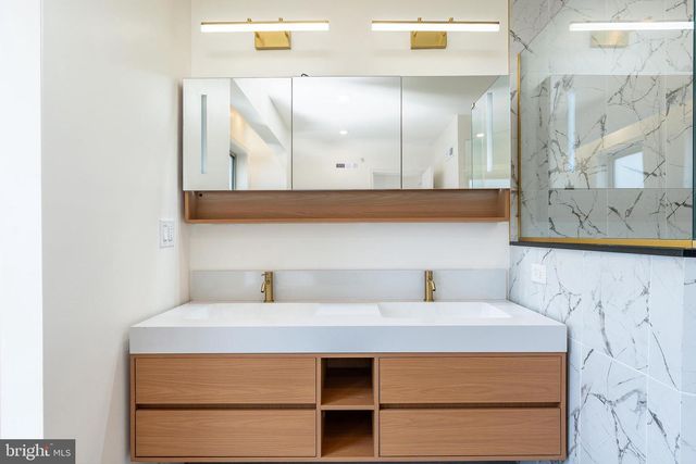 106 POLLARD ST, Philadelphia, PA 19123