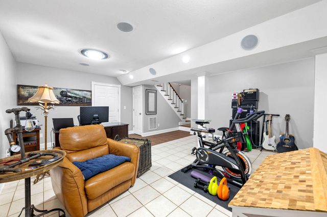 9729 Birchwood Pike, Harrison, TN 37341