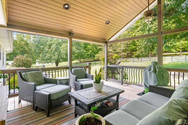 9729 Birchwood Pike, Harrison, TN 37341