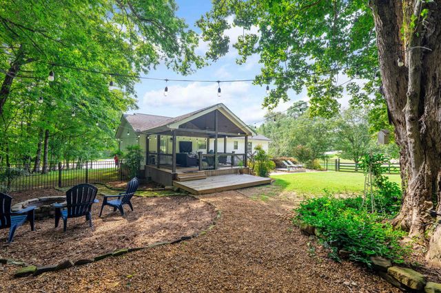 9729 Birchwood Pike, Harrison, TN 37341