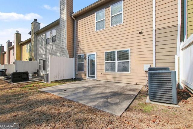 541 Providence Run Way, Lawrenceville, GA 30046