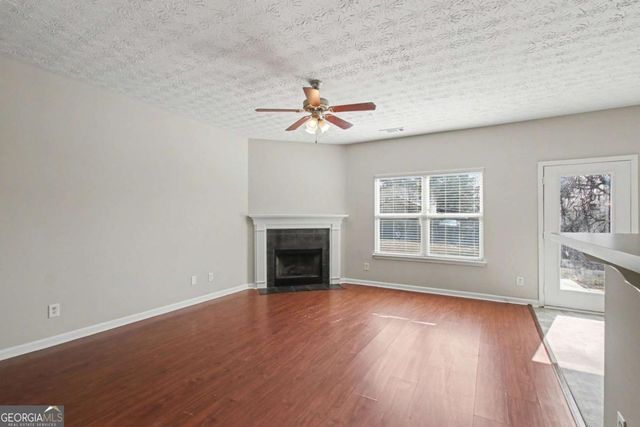 541 Providence Run Way, Lawrenceville, GA 30046