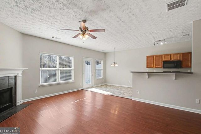 541 Providence Run Way, Lawrenceville, GA 30046